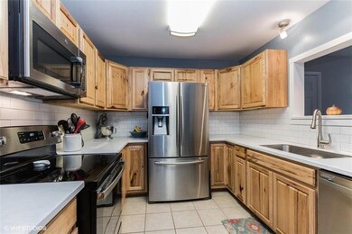 13519 W 90th Place, Lenexa, KS 66215 - photo 5