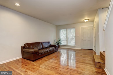 9802 Sherwood Farm Rd, Owings Mills, MD 21117 - photo 7