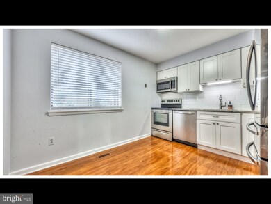 7471 Hickory Log Cir, Columbia, MD 21045 - photo 7