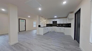 1404 Arvel Cir, Azle, TX 76020 - photo 7