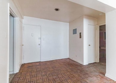 5235 Post Rd unit 1B, Bronx, NY 10471 - photo 5