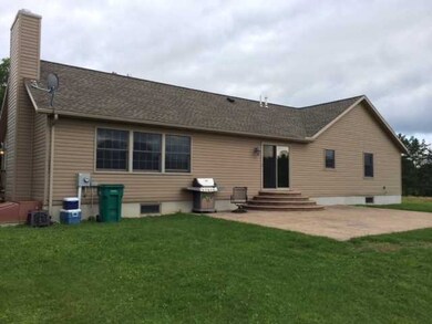 16986 S Norrisville Rd, Conneautville, PA 16406 - photo 2