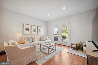 342 E Hector St, Conshohocken, PA 19428 - photo 5