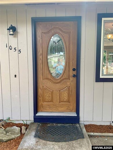 1055 S 4th St, Independence, OR 97351 - photo 3