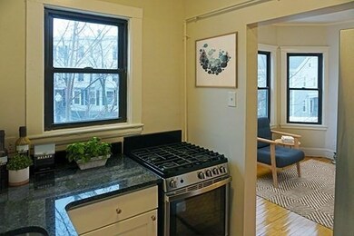 19 Pleasant St unit 4, Cambridge, MA 02139 - photo 3