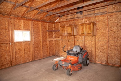 1703 209th St, Shenandoah, IA 51601 - photo 6