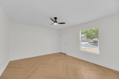 1008 Wilks Ave unit A, Austin, TX 78752 - photo 4