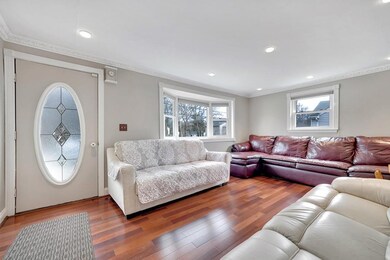 5 Endicott St, East Weymouth, MA 02189 - photo 3