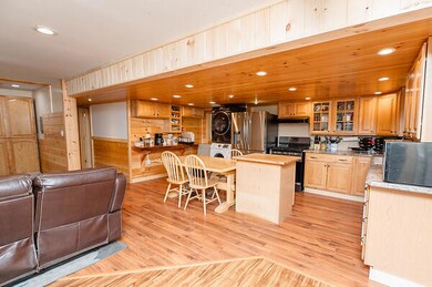Kitchen 1