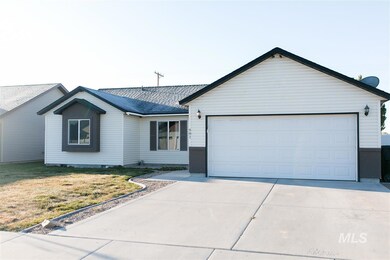 981 Zion St, Burley, ID 83318 - photo 2