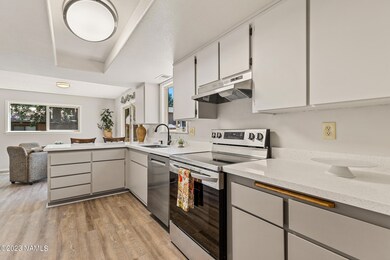 2616 E Heidi Loop-17
