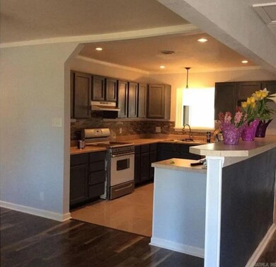 504 Warren St, Jacksonville, AR 72076 - photo 6