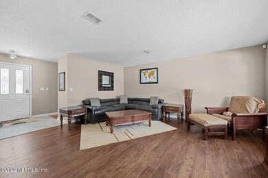 8269 Sanlando Ave, Jacksonville, FL 32211 - photo 6