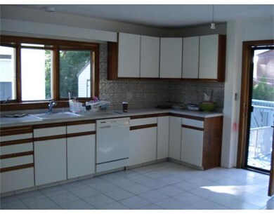 44 Birch St unit 1, Saugus, MA 01906 - photo 3