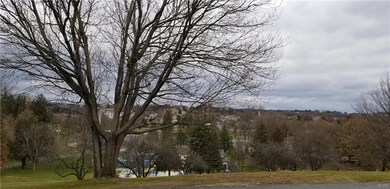 37 E High St, Nazareth, PA 18064 - photo 4