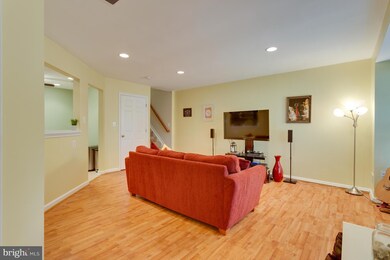 9216 Deer Crossing unit 56, Lorton, VA 22079 - photo 4