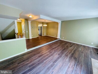 1171 Cypress Tree Place, Herndon, VA 20170 - photo 4