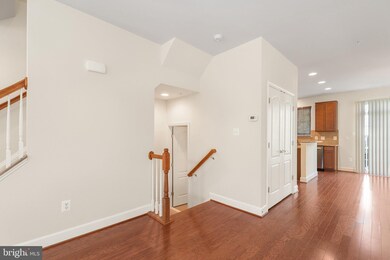 530 Jurgensen Place, Hyattsville, MD 20785 - photo 6