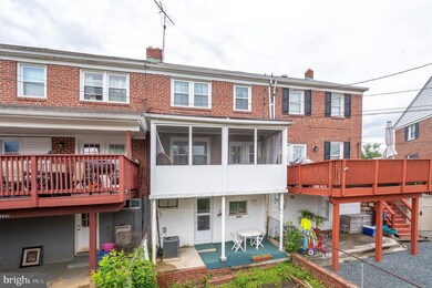 8643 Rock Oak Rd, Parkville, MD 21234 - photo 3