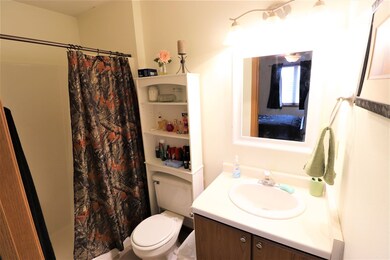 125 Countryside Dr, Evansville, WI 53536 - photo 6