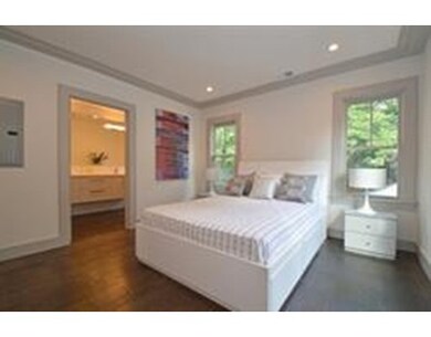 4 Forest St unit B, Cambridge, MA 02140 - photo 6