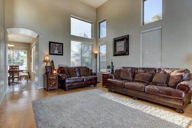 4467 E Kelly Ct-7