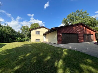 12034 Ibis St NW, Coon Rapids, MN 55448 - photo 2