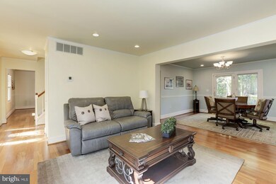 1104 Bay Highlands Dr, Annapolis, MD 21403 - photo 7