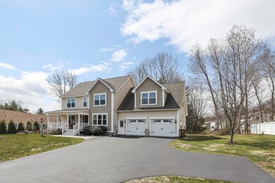 001-photo-front-view-8237604