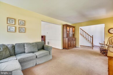10 Burnt Woods Ct, Germantown, MD 20874 - photo 5