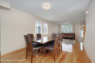 97 Anthony St, Staten Island, NY 10309 - photo 7