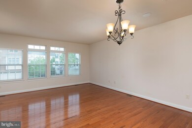 9754 Northern Lakes Ln, Laurel, MD 20723 - photo 3