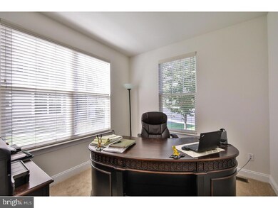 26 Sandy Run Cir, Fort Washington, PA 19034 - photo 5