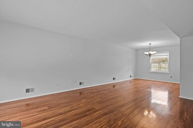 19 Pierson Dr, Hillsborough, NJ 08844 - photo 7