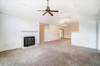 2816 Laurel Wind Blvd unit 2816, Lewis Center, OH 43035 - photo 7