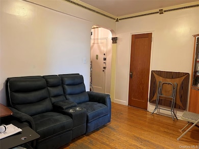 40-35 Ithaca St unit 3D, Elmhurst, NY 11373 - photo 4