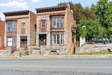 169 Hoosick St, Troy, NY 12180 - photo 4