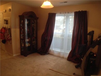 dining room with street view. new carpet and fresh