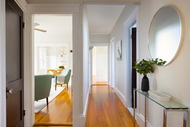 12 Colbourne Crescent unit 3, Brookline, MA 02445 - photo 2