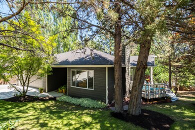 590 NW Lindsay Ct, Bend, OR 97701 - photo 4