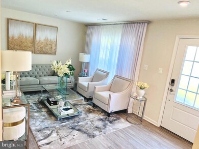 2730 Pinebrook Rd, Landover, MD 20785 - photo 3