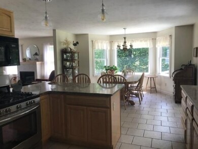 Open Kitchen/Dining Area
