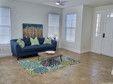 580 Lunalilo Home Rd unit 302, Honolulu, HI 96825 - photo 2