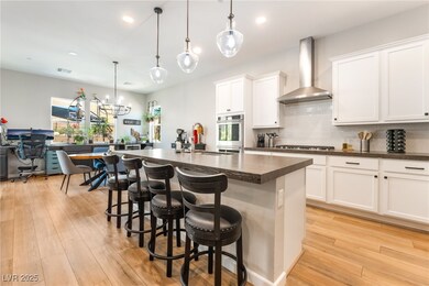 8947 Windgate Ranch St, Las Vegas, NV 89166 - photo 7