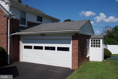 1707 N 15th St, Reading, PA 19604 - photo 3