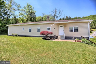 60 Hope Rd, New Bloomfield, PA 17068 - photo 2