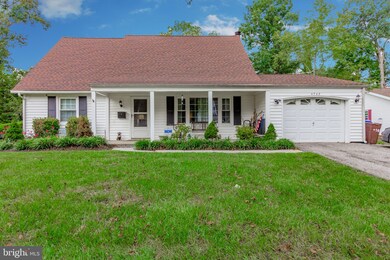 4508 Orangewood Ln, Bowie, MD 20715 - photo 2