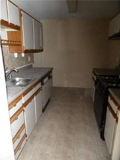 2008 Waters Edge Dr unit 2008, Newark, DE 19702 - photo 6