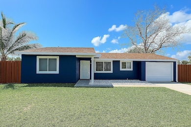 2055 SE West Dunbrooke Cir, Port Saint Lucie, FL 34952 - photo 7