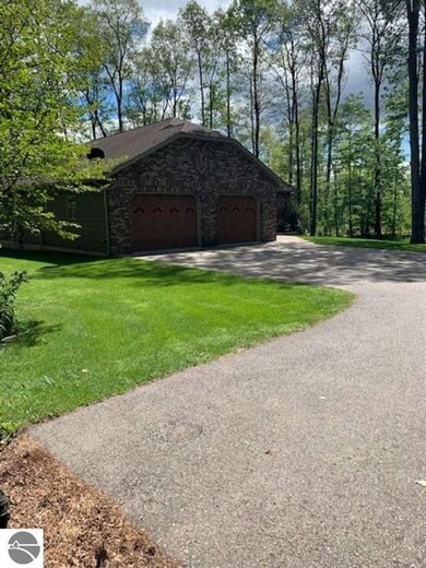 5153 W M-76, West Branch, MI 48661 - photo 2